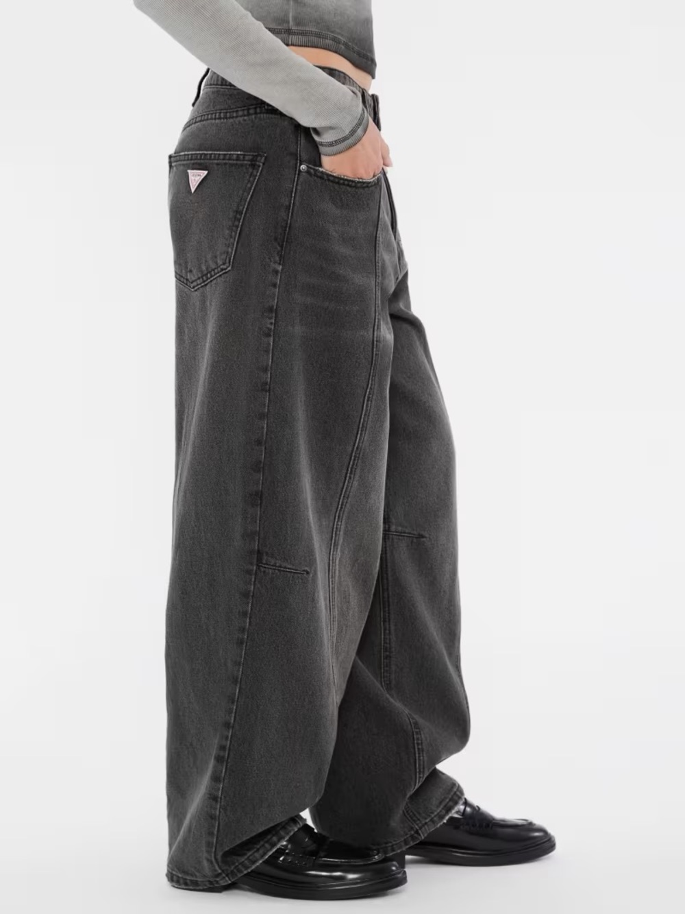 NWT baggy guess cargo jeans